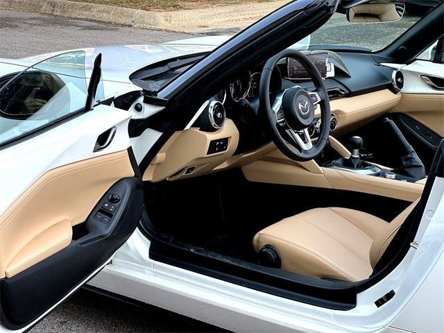 2025 Mazda Mazda MX-5 Miata Grand Touring