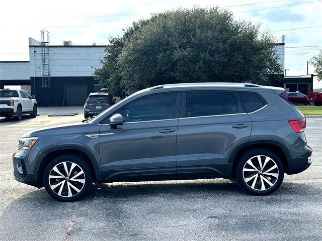 2022 Volkswagen Taos 1.5T SE